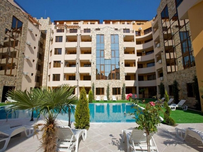 Emerald Paradise - Pænt møbleret 3 værelses feriebolig - Beliggende i hygeligt feriekompleks i Sunny Beach