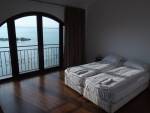 RESERVERET - Marina Cape - 5 værelses feriebolig i 2 etager - UNIK beliggendhed ud til Sortehavet